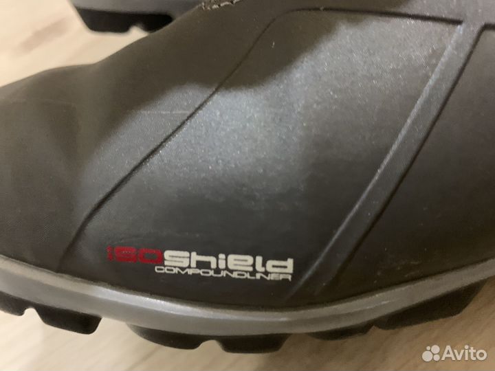 Ботинки лыжные atomic