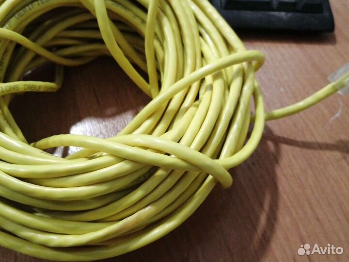 Кабель для компьютера