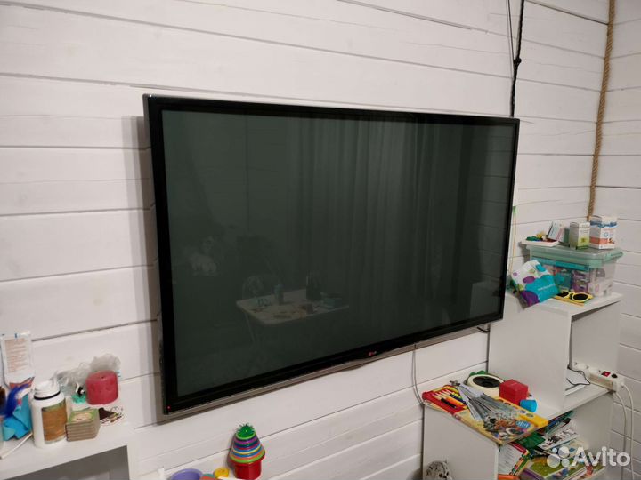 Телевизор LG50 (127 см)