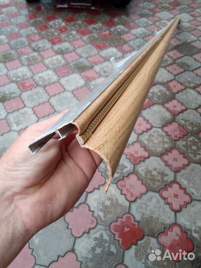 Карнизы для штор бу