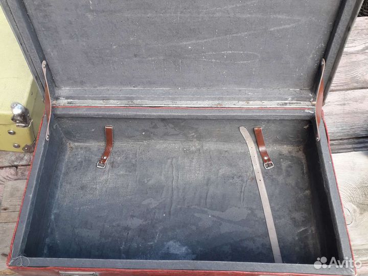 Чемоданы времен СССР