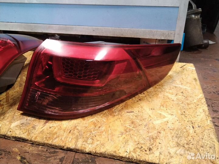 Фонарь задний левый внешний Kia Rio 3 рестайлинг