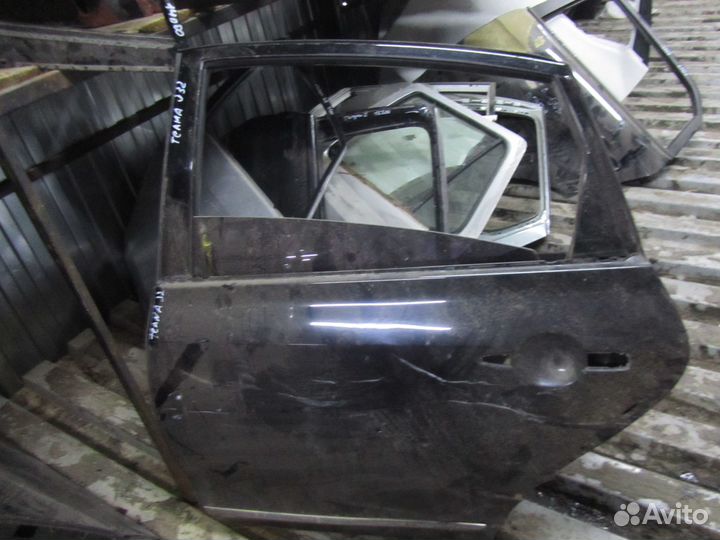 Дверь задняя левая nissan teana 32