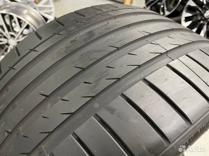 Gripmax SureGrip Pro Sport 295/35 R19 104Y