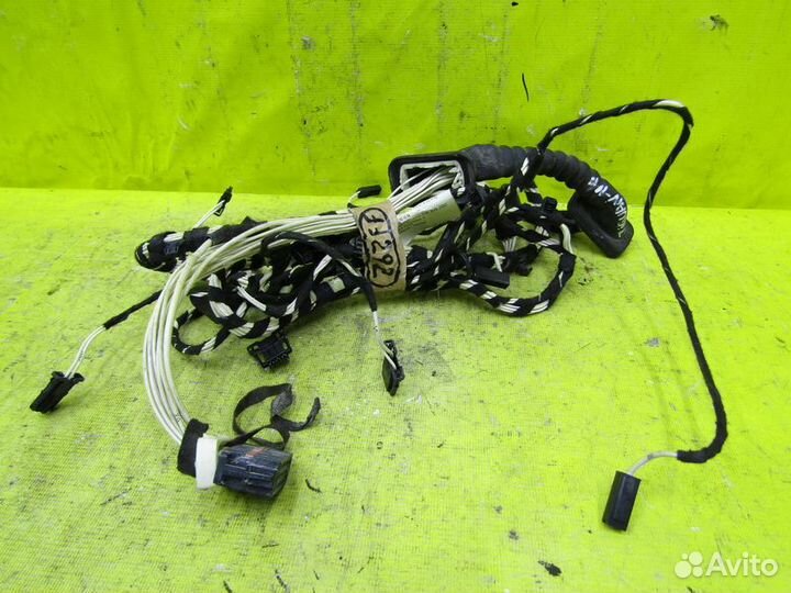 Проводка багажника Volkswagen Tiguan 08-17 г 11292