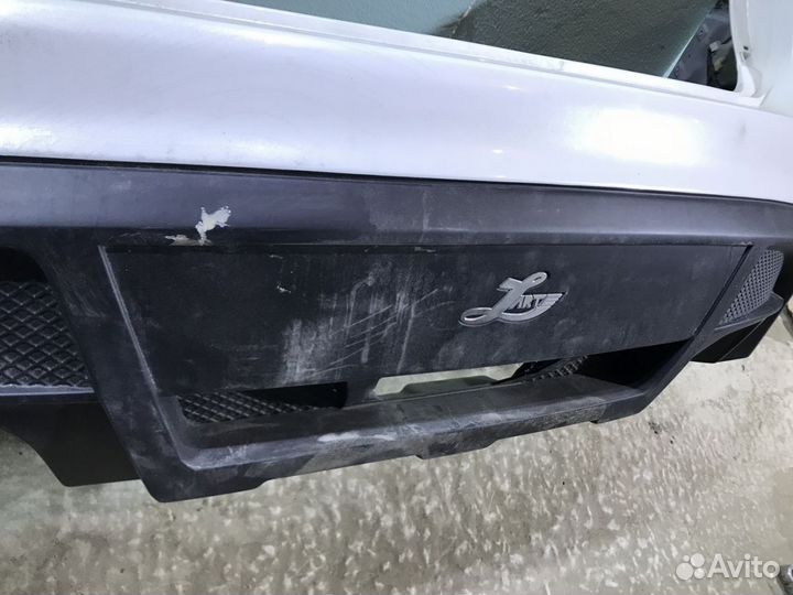 Бампер задний Infiniti FX35