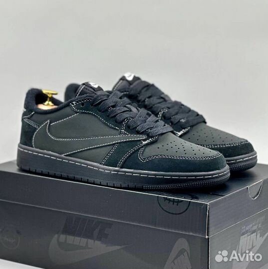 Nike Air Jordan 1 Low & Travis Scott Black Phantom