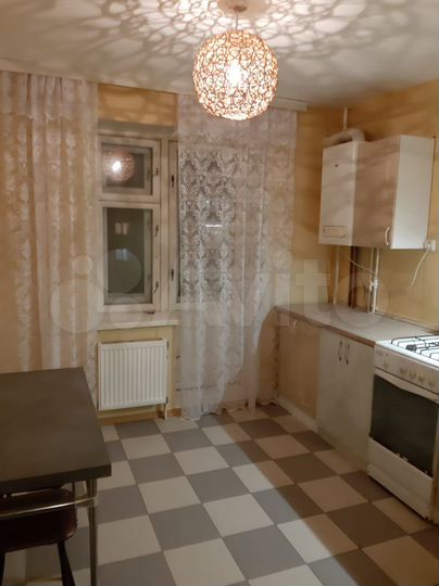 1-к. квартира, 38 м², 9/10 эт.
