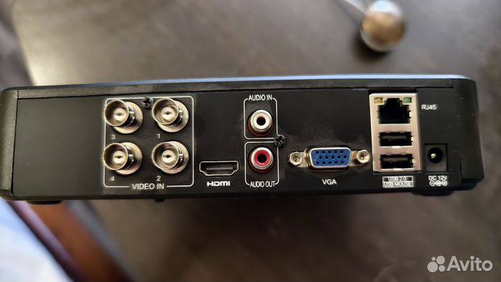 Гибридный видеорегистратор Айтек про HVR-403H-N