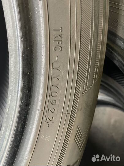 Yokohama BluEarth-XT AE61 225/60 R17 99V