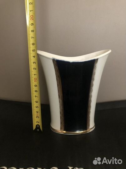 Фарфоровая ваза лфз СССР