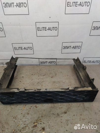 Рамка радиатора Bmw 7 E66 2002