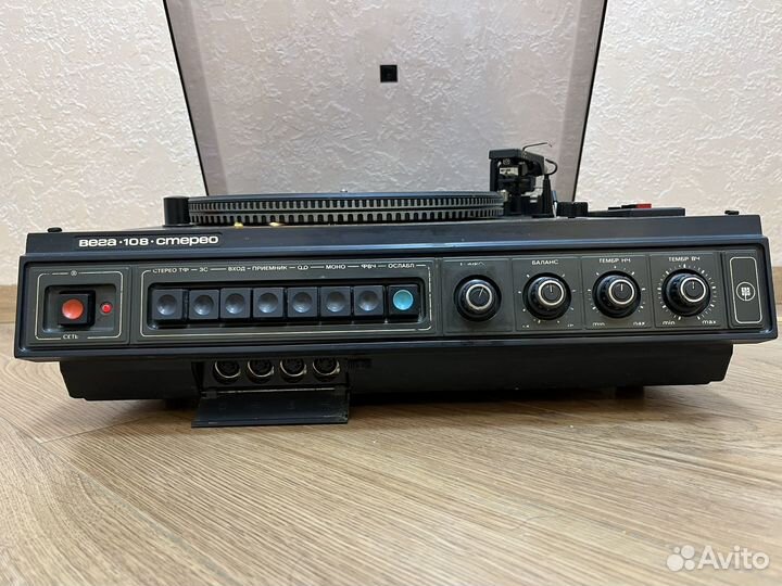 Электрофон Вега 108. С профилактикой