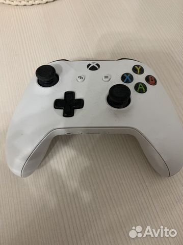 Геймпад на Xbox One