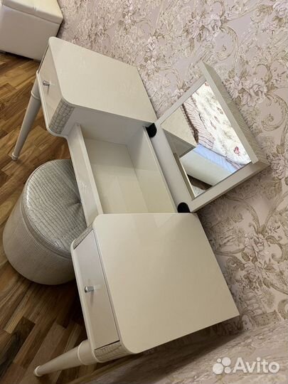 Туалетный столик