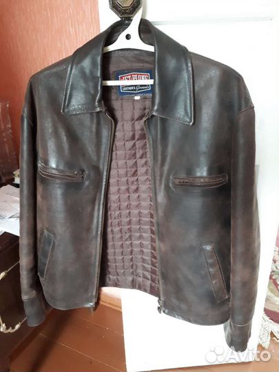 Кожаная куртка