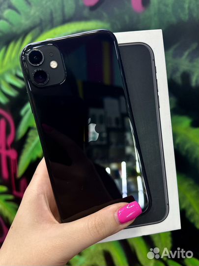 iPhone 11, 64 ГБ