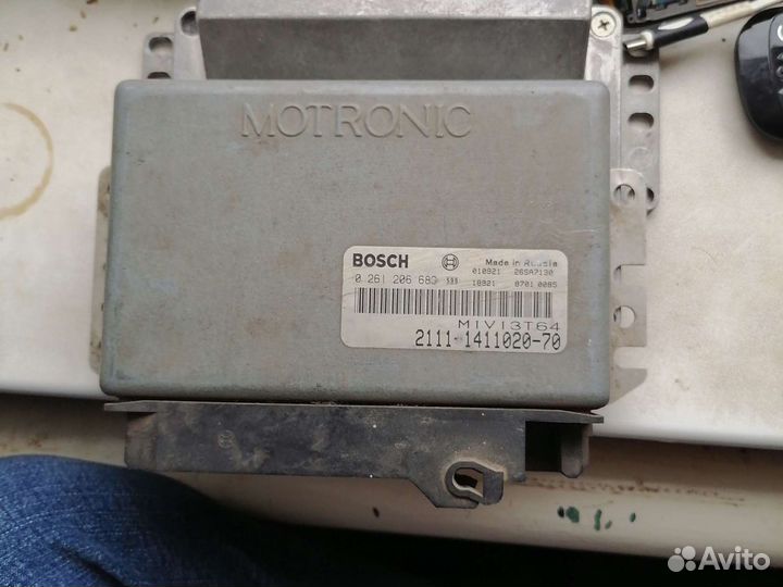 Эбу mitsubishi Carisma