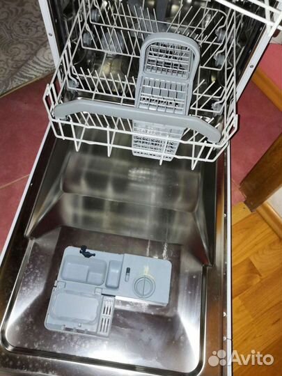 Посудомоечная машина Ariston