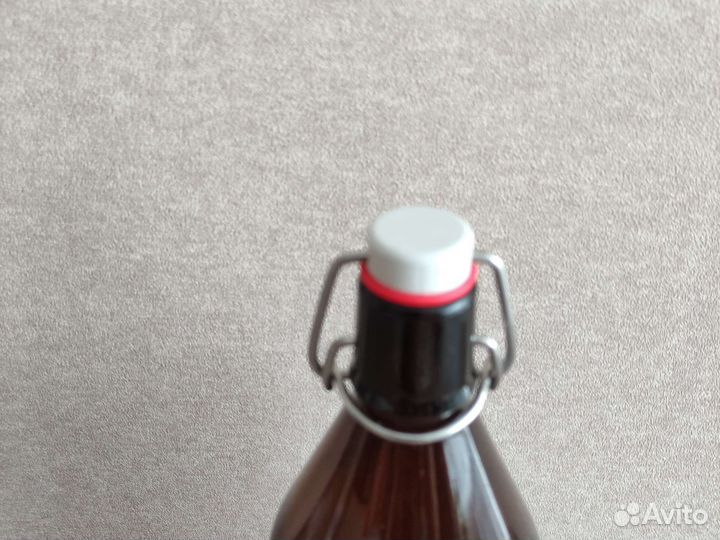 Бутылка с бугельной пробкой 1 л