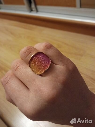 Продам серебряное кольцо с кристаллами, Swarovski