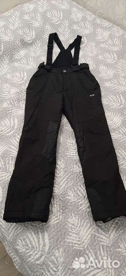 Куртка от горнолыжки