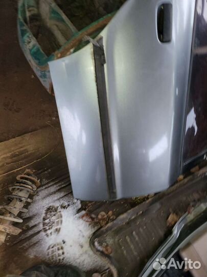 Задняя дверь на Иран саманд