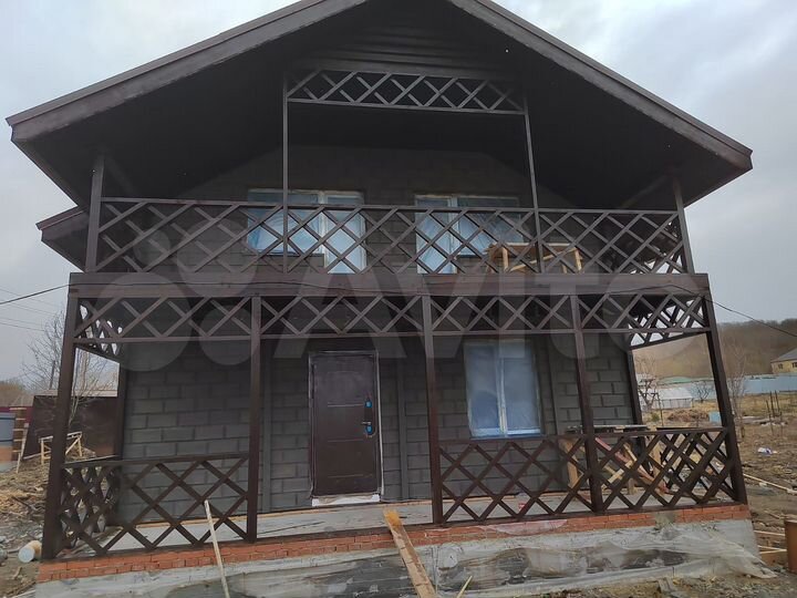 Коттедж 120 м² на участке 6 сот.