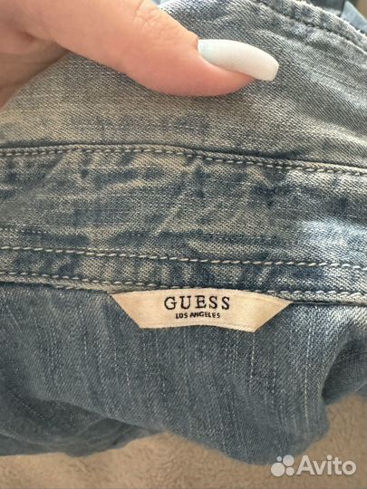 Тонкая джинсовка guess