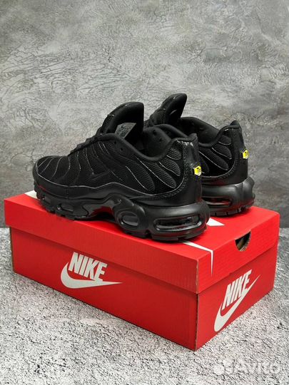 Кроссовки Nike air max tn plus