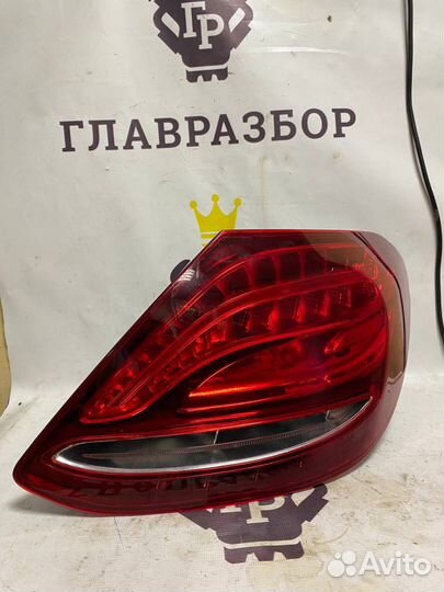 Фонарь задний правый W205 дорест 14-17г б/у