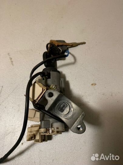 Замок зажигания Chery Fora A21