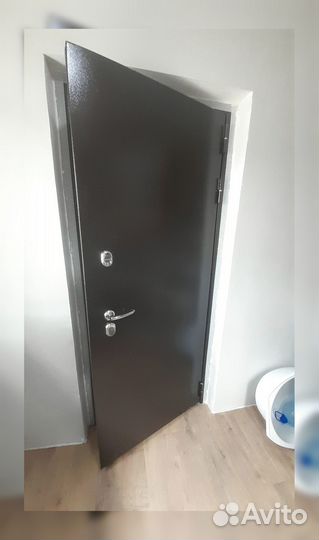 Дверь входная