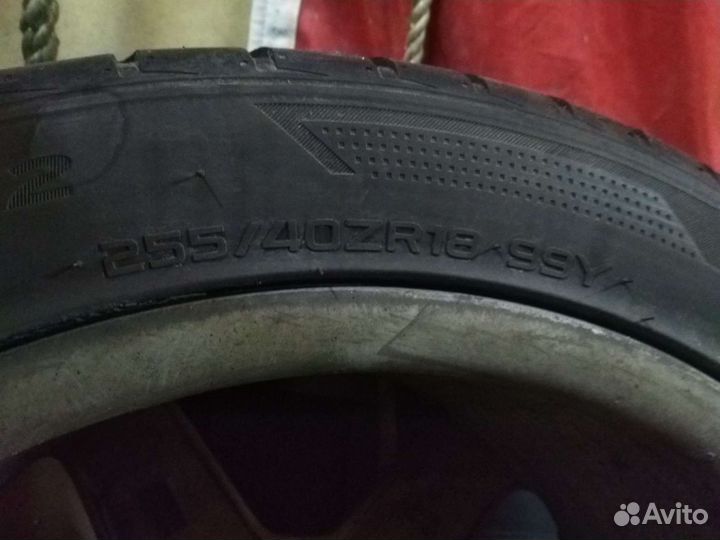 Hankook Ventus V12 Evo2 K120 255/40 R18 Y