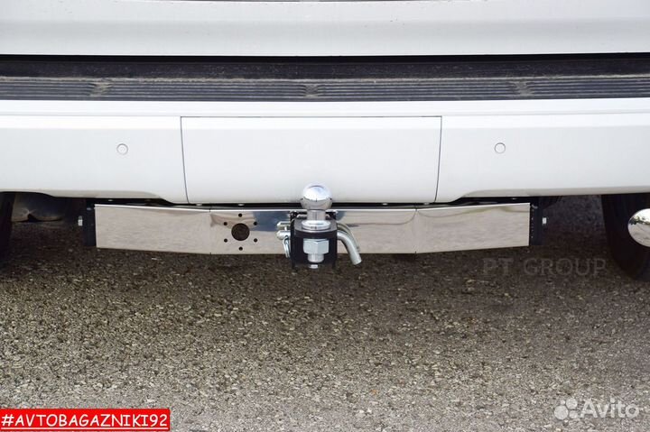 Фаркоп (тсу) квадрат для Toyota Land Cruiser 200