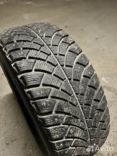 Bfgoodrich G-Force Stud 205/55 R16 94Q