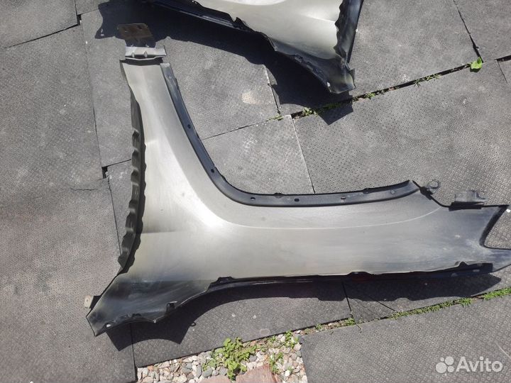 Крыло jeep cherokee