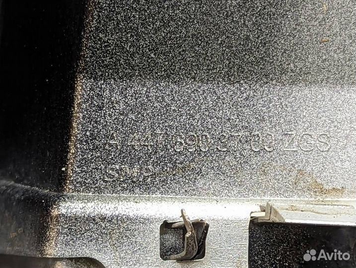 Накладка W447 V-class 651.950 2019