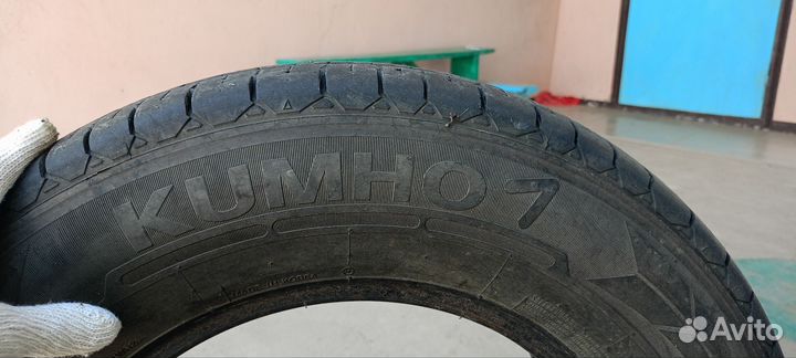 Kumho PorTran KC53 215/70 R15 109T