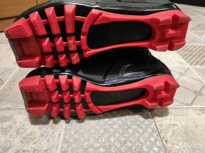 Лыжные ботинки Madshus Hyper JRR 36 размер конек