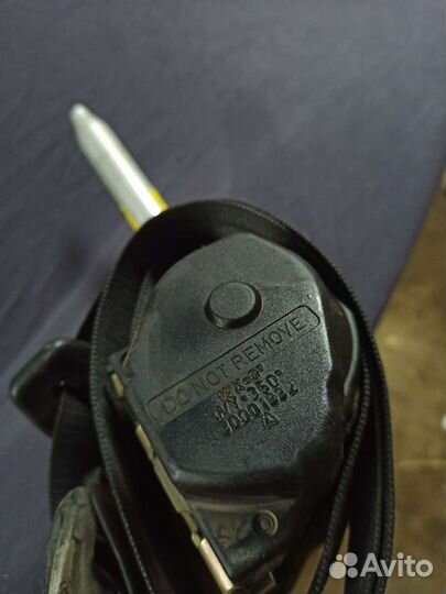 Правый ремень безопасности W210