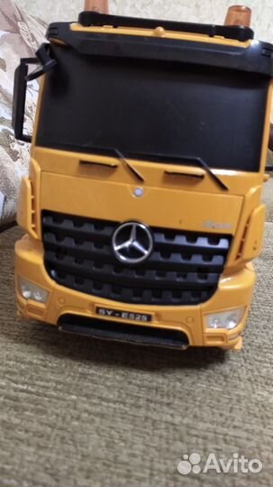 Грузовик самосвал игрушка на радиоуправлении