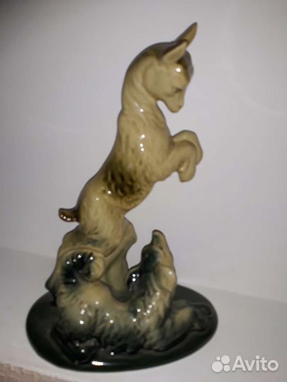 Статуэтка Козлёнок с собакой