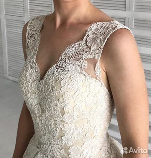 Платье свадебное