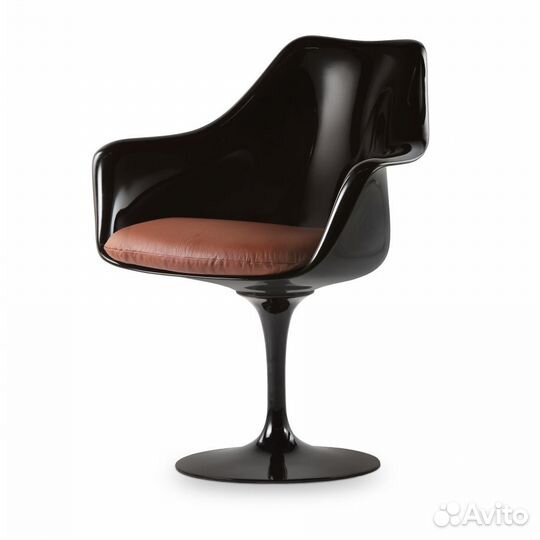 Дизайнерский стул с подлокотниками Tulip