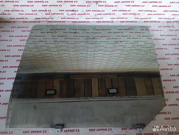 Стекло боковое Toyota Town Ace Noah SR50 3S 1999