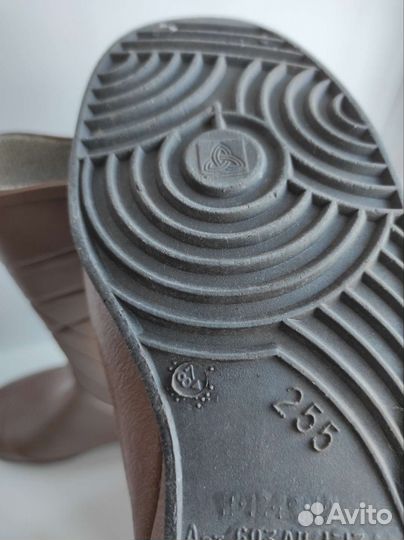 Женские резиновые сапоги СССР