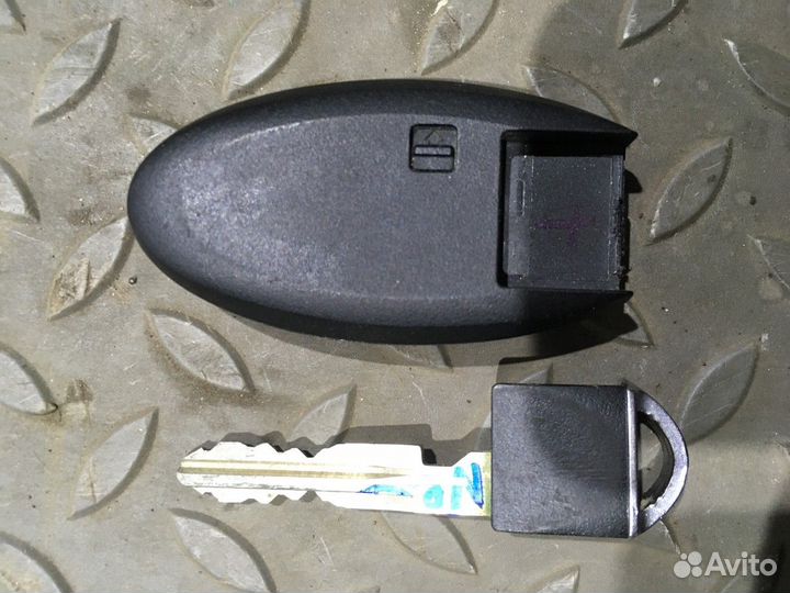 Ключ зажигания (Infiniti QX56)