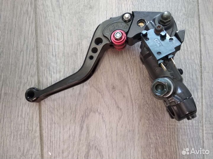 Радиальная тормозная машинка nissin 17мм 11/16