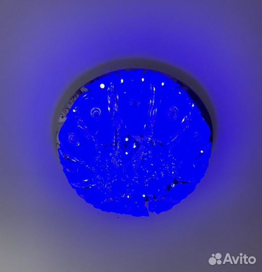 Люстра потолочная